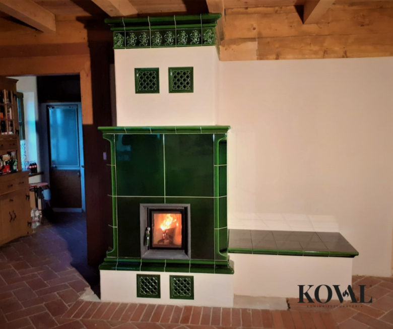 Kominek_zielony_z_kafli_1